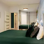 Chilliapartamenty - Nadmorskie Tarasy - Morski Z Dostepem Do Basenu Apartment